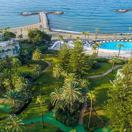 Banus - Banus - Playas Del Duque - Luxury 3br - 3ba Penthouse - Huge Outdoor Terrace - Lounge & Outdoor Dining - Partial Sea Views - 35,000 M2 Tropical Gardens - S Pools - Ideal For Families